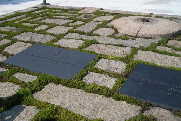 Kennedy Grave